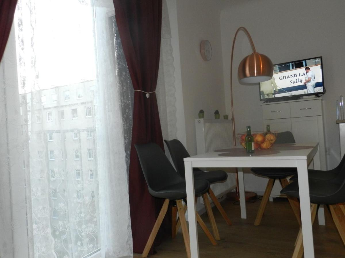 וינה Klassik And Sunny Apartment! מראה חיצוני תמונה